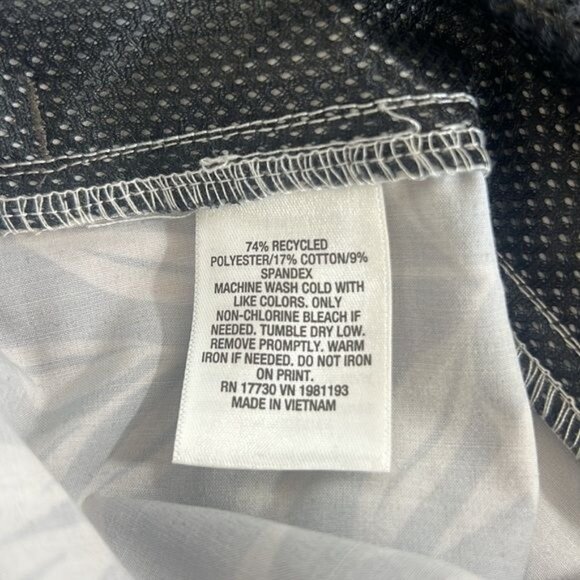 Goodfellow & Co Mens Board Shorts Leaf Print Size 42 Black Tan New - Picture 5 of 11